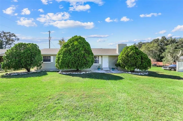 188 Garden Avenue, GROVELAND