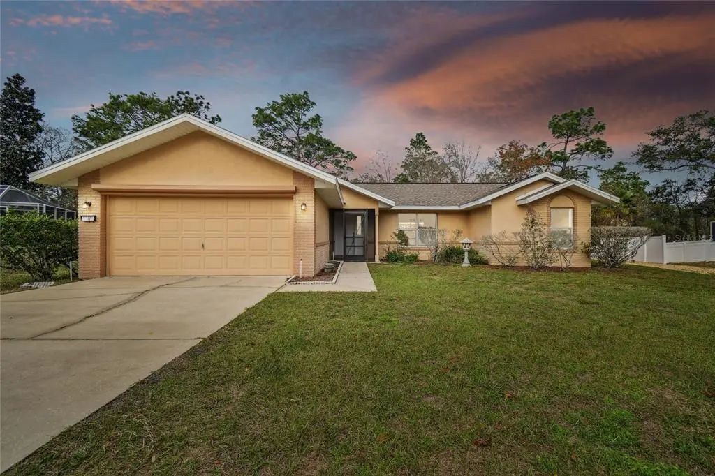 11 Carnation Court E, HOMOSASSA