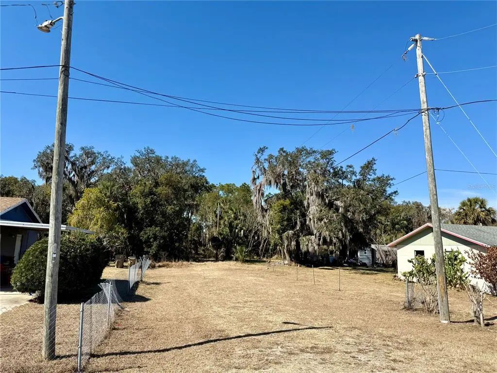 Church Street, UMATILLA