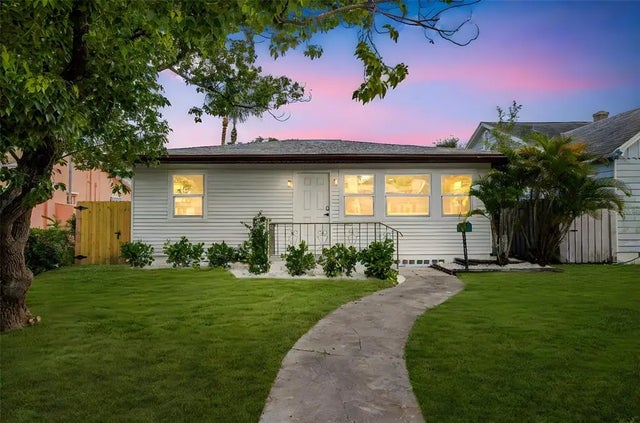 1302 22nd Avenue N, ST PETERSBURG