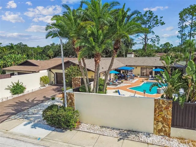 5004 Paloma Drive, TAMPA
