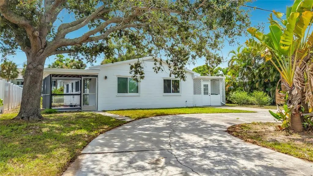 355 39th Avenue, ST. PETE BEACH
