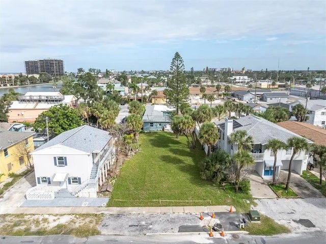 623 73rd Avenue, ST PETE BEACH