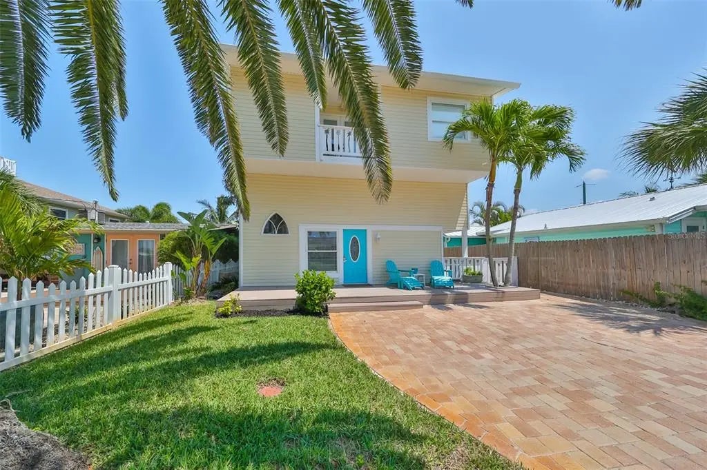 13004 Boca Ciega Avenue, MADEIRA BEACH