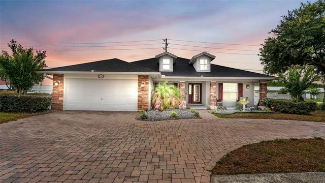 104 Bentley Oaks Boulevard, AUBURNDALE