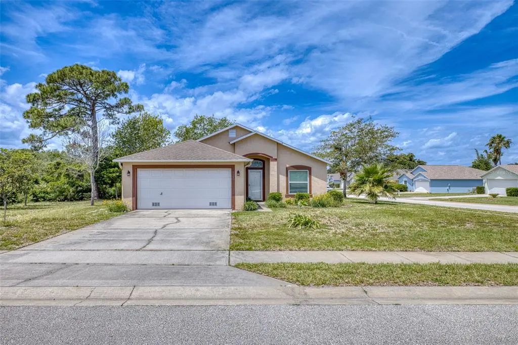 320 Broken Oak Drive, EDGEWATER, FL.