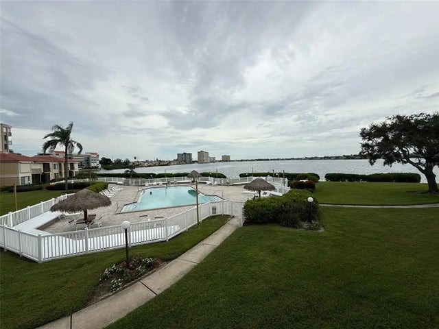 6158 Palma Del Mar Boulevard S 205, ST PETERSBURG