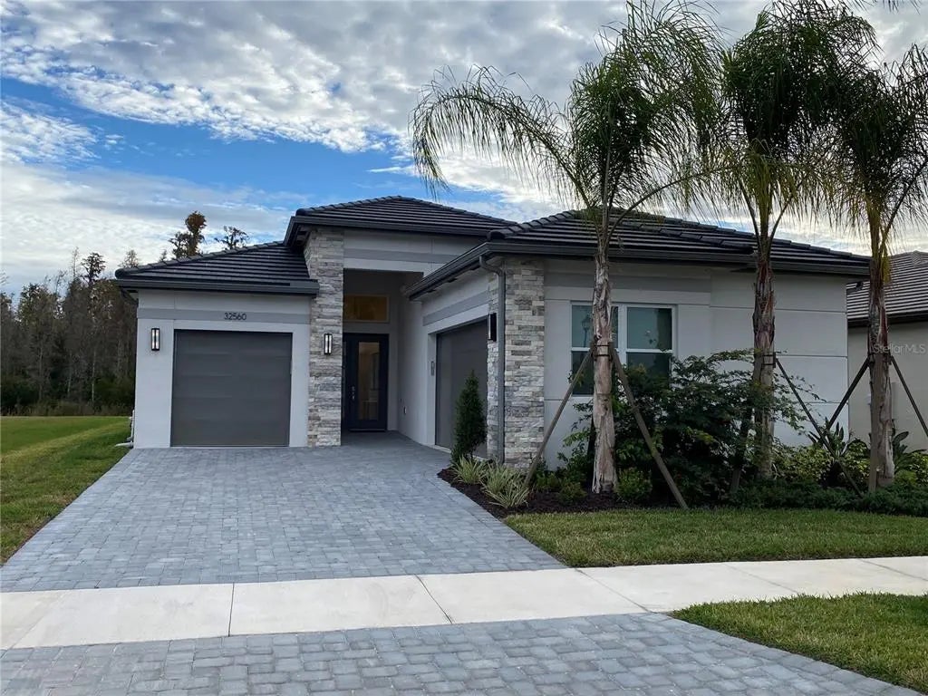 32643 Neroli Street, WESLEY CHAPEL