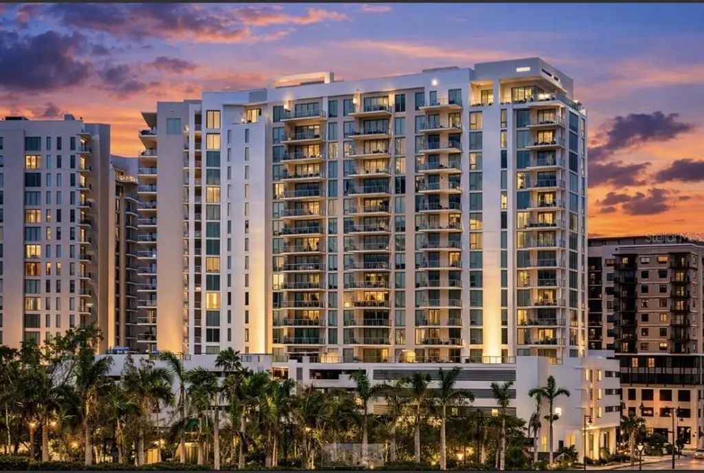301 Quay Commons 509, SARASOTA