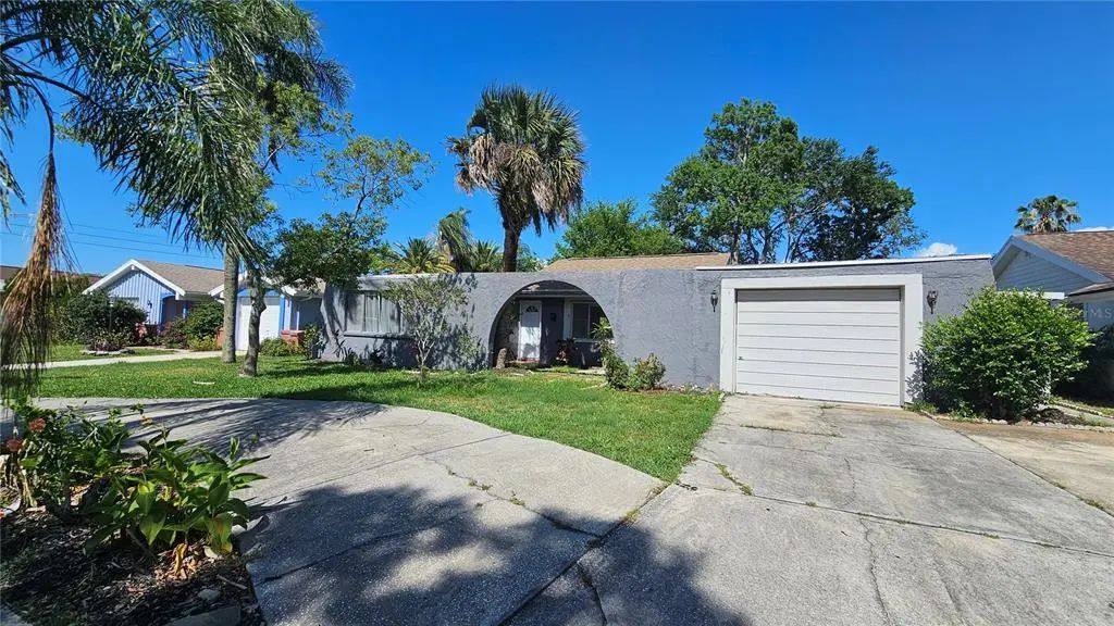 3442 Overland Drive, HOLIDAY