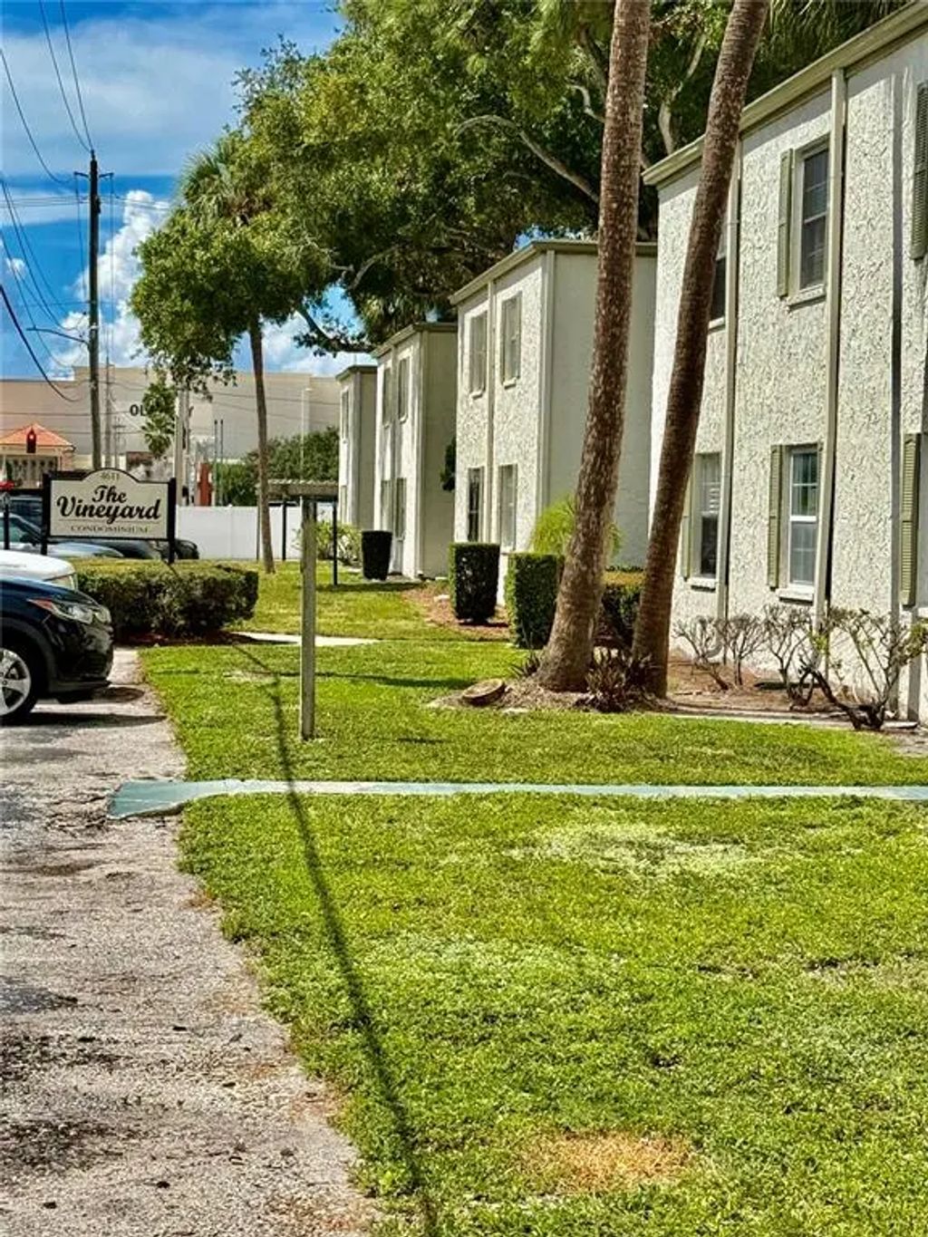 4607 W North B Street 107, TAMPA