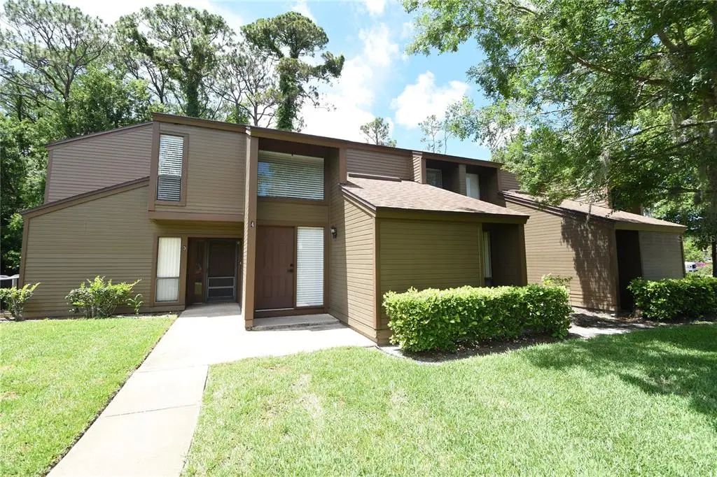 4 Southbury Court 4, PALM COAST