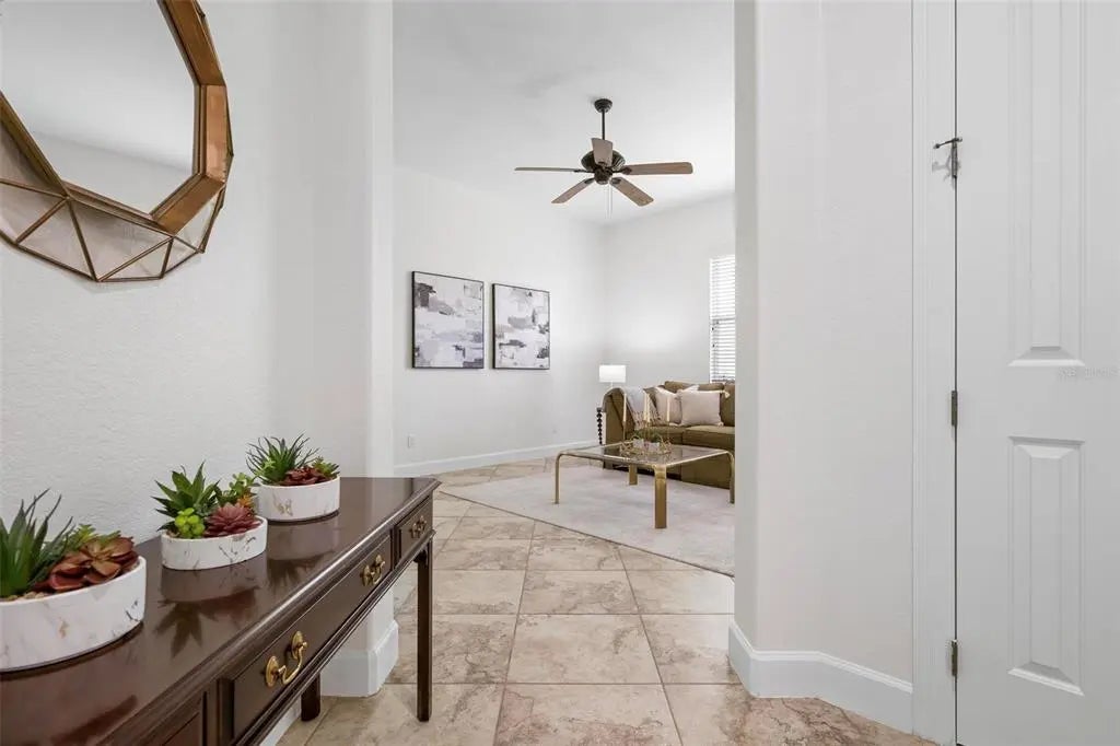 Gulf Shores Realty: 35 6dc659d40a36427ea91f93e358a79d66 l