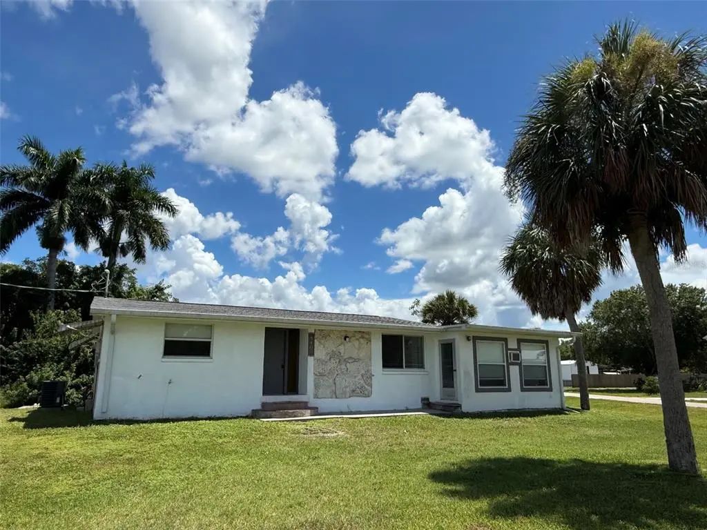 5405 Riverside Drive, PUNTA GORDA