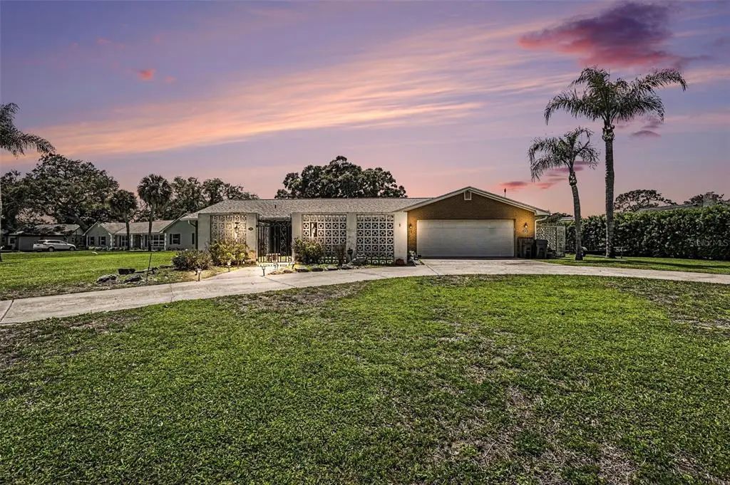 3100 Saunders Place, TITUSVILLE
