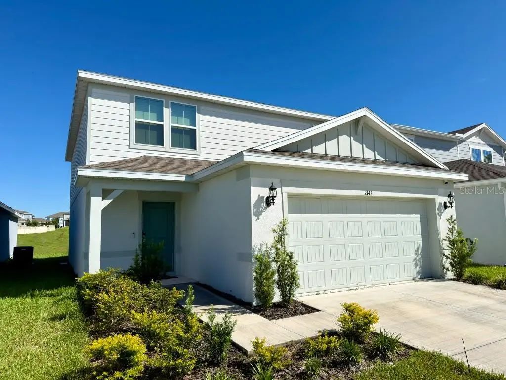 2143 Charming Avenue, DAVENPORT