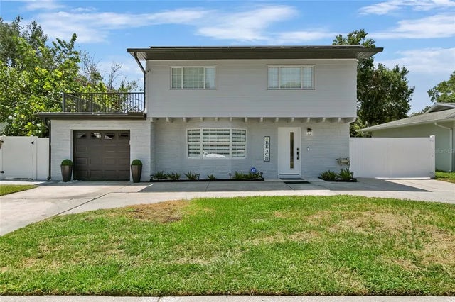 8420 Stillbrook Avenue, TAMPA