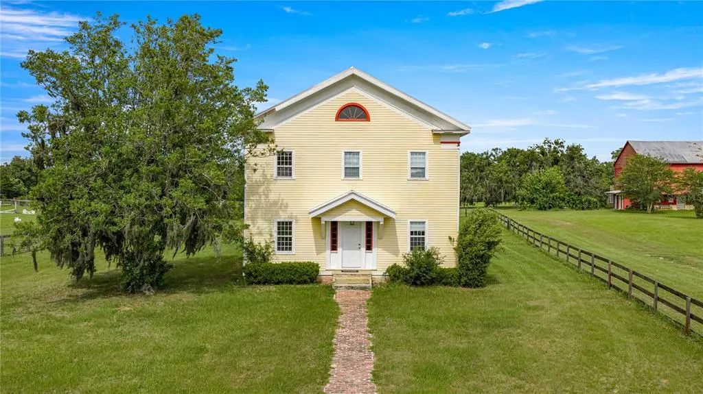 13939 N Us Highway 441 (yellow House), CITRA