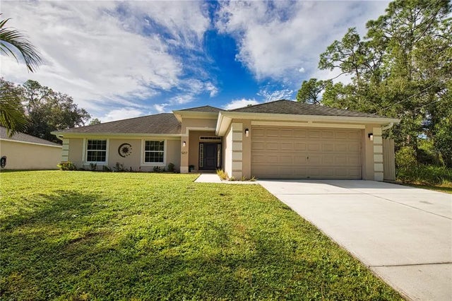 5217 Neon Avenue, NORTH PORT