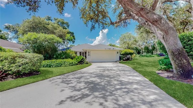 42 W Grenewood Lane, HAINES CITY