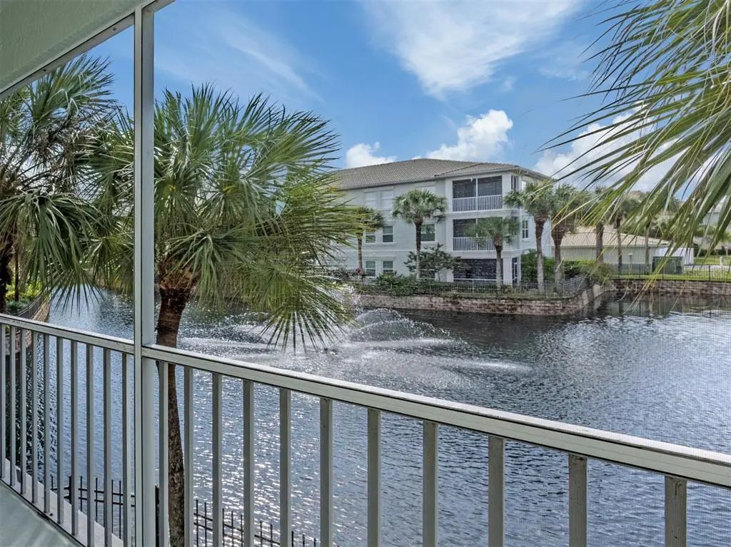 700 Gardens Edge Drive 721, VENICE