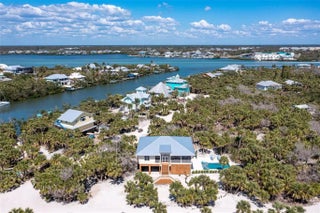 Gulf Shores Realty: 2 8423e60038be580274f15264a0b4206c s