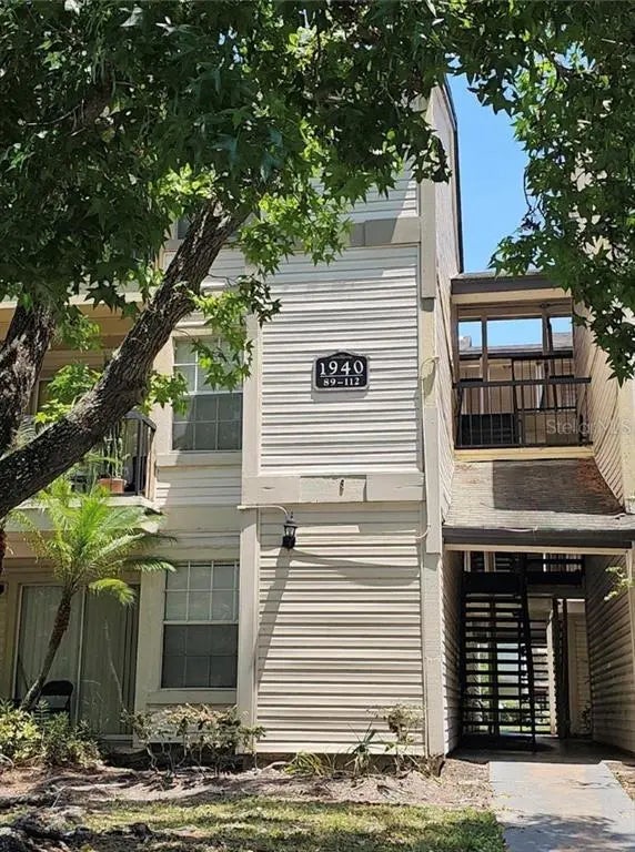 1940 Lake Atriums Circle 94, ORLANDO