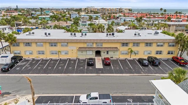 600 71st Avenue 18, ST PETE BEACH