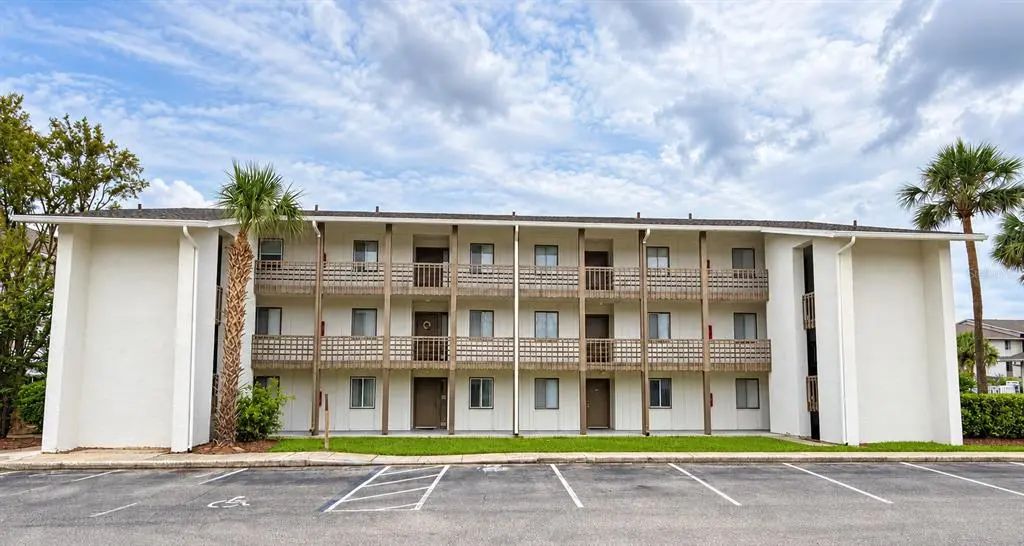 6519 W Newberry Road 305, GAINESVILLE
