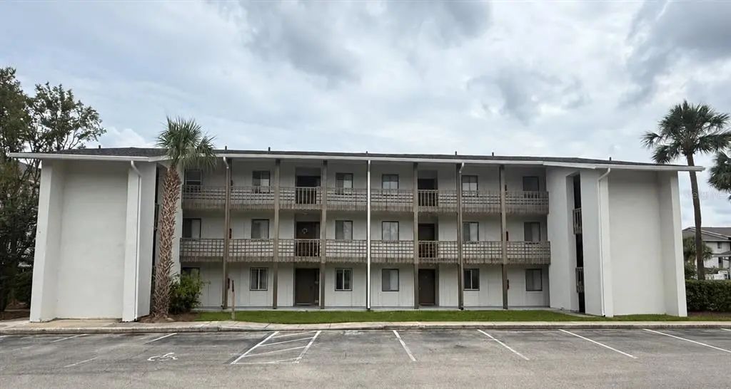 6519 W Newberry Road 305, GAINESVILLE