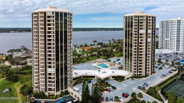 1 Oceans West Boulevard 6a6, DAYTONA BEACH SHORES