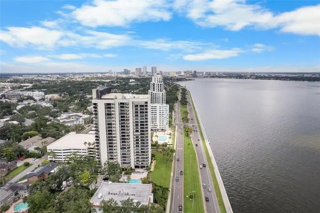 2413 Bayshore Boulevard 801, TAMPA