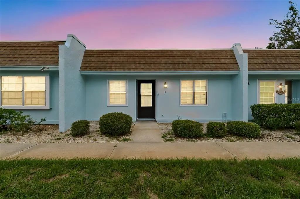 11110 Carriage Hill Drive 5, PORT RICHEY