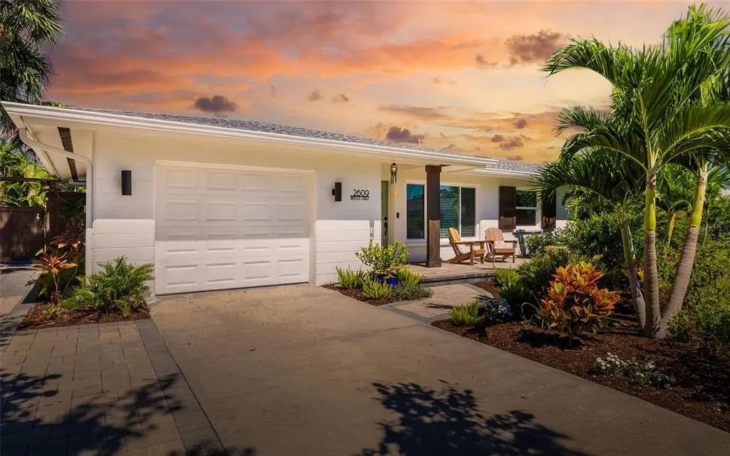 2609 Hibiscus Street