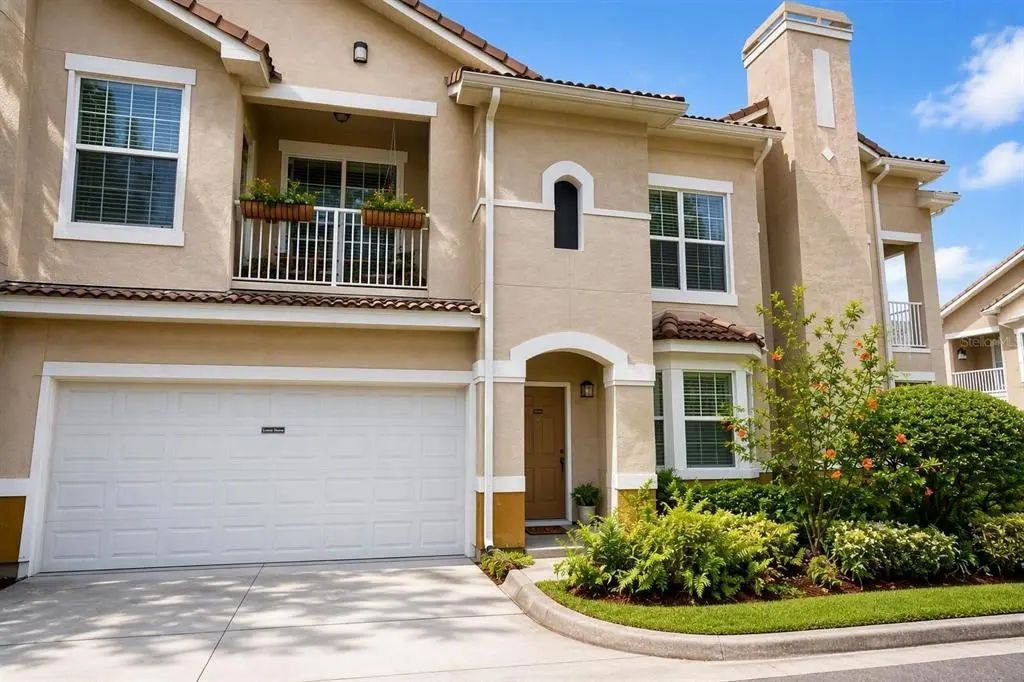 18004 Villa Creek Drive, TAMPA