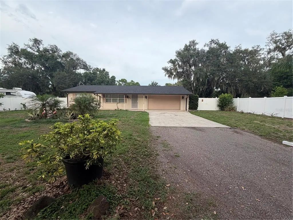 8009 Paulson Lane, TAMPA