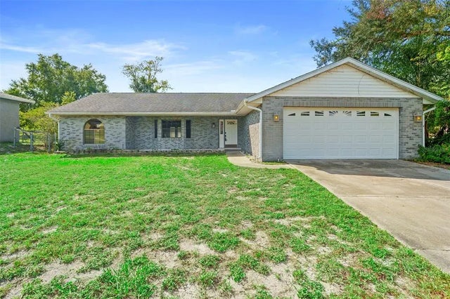 1984 Paris Avenue, DELTONA