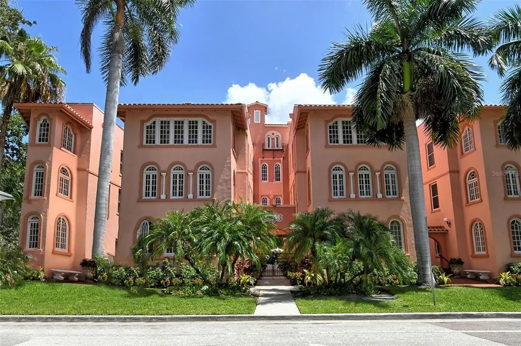 1221 N Palm Avenue 305, SARASOTA