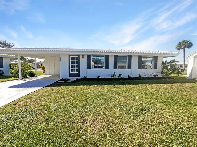 507 Circlewood Drive O2, VENICE