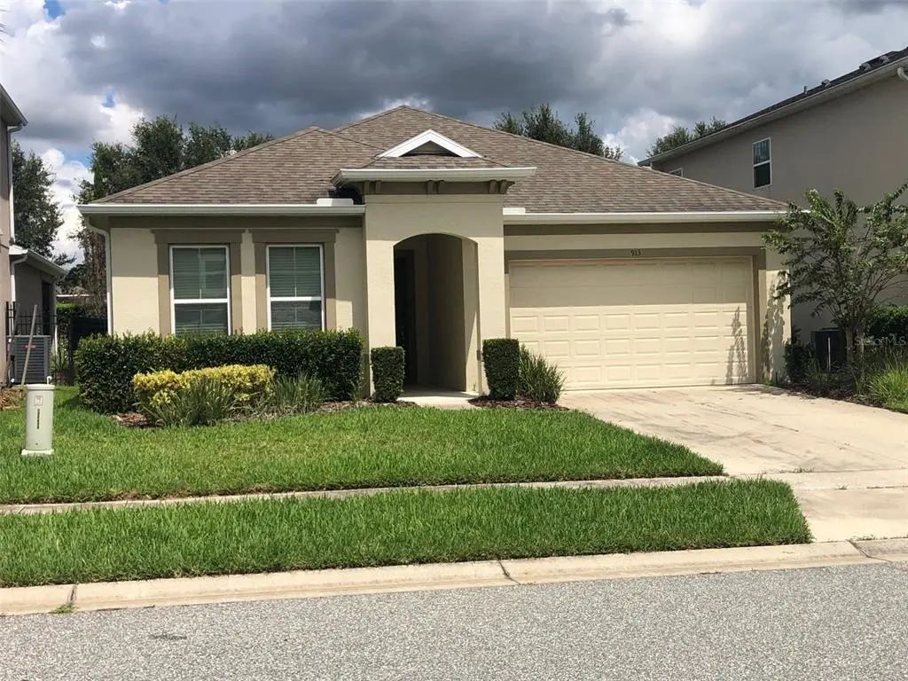 913 Berry Leaf Court, APOPKA