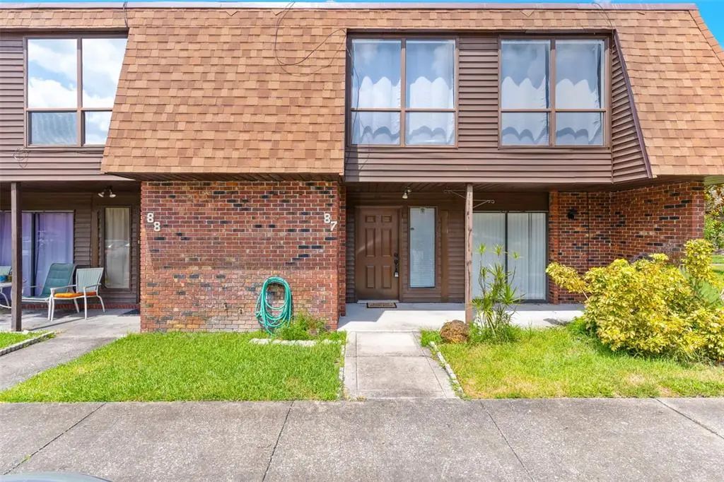 1836 N Crystal Lake Drive 87, LAKELAND