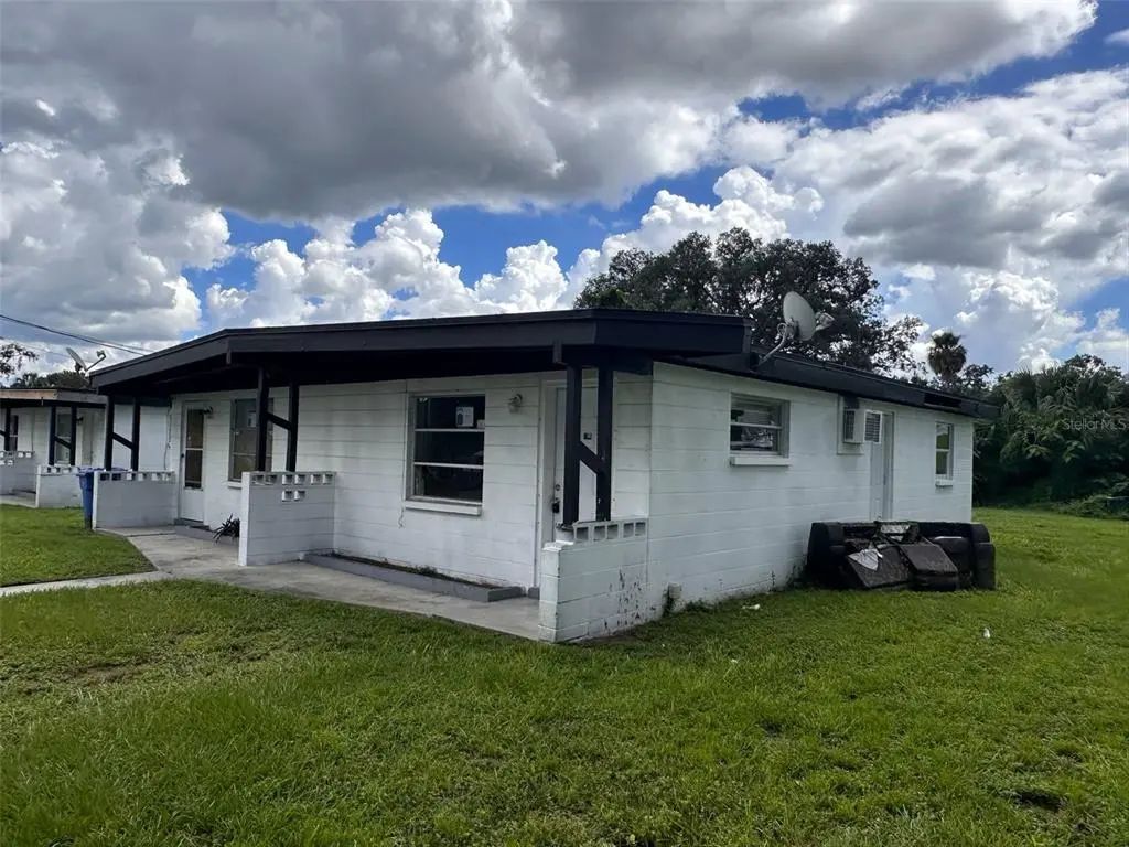 921 E 122nd Avenue, TAMPA