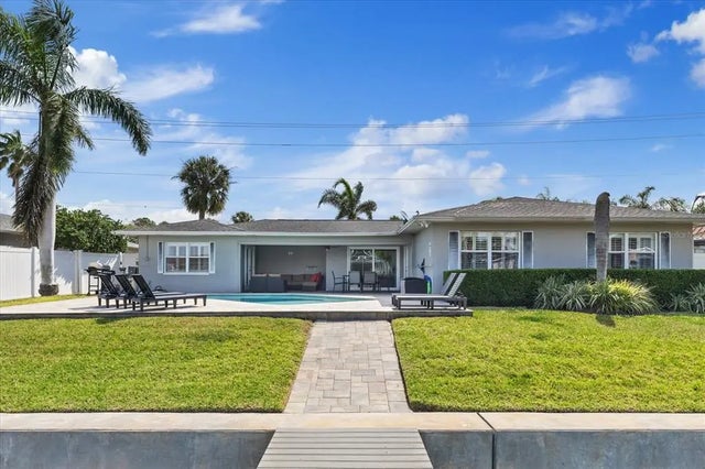 3910 Doral Drive, TAMPA