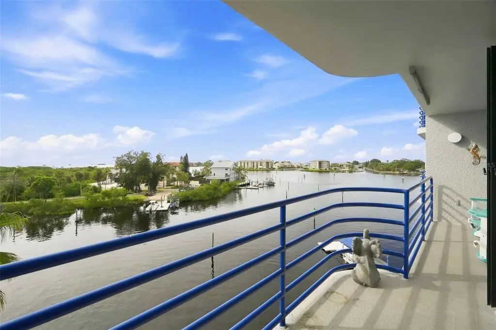 4823 Ebbtide Lane 404, PORT RICHEY