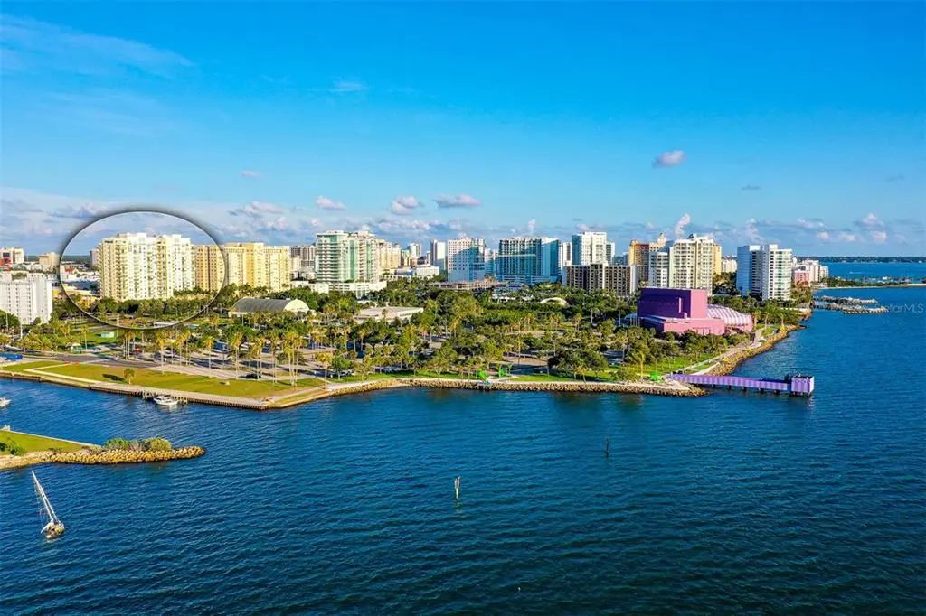 800 N Tamiami Trail 321, SARASOTA