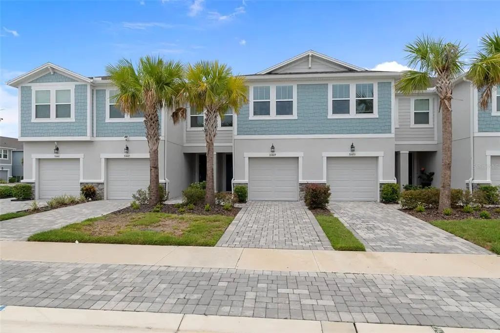 31449 Woodland Race Loop, WESLEY CHAPEL