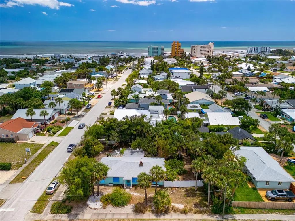705 N Peninsula Avenue, NEW SMYRNA BEACH