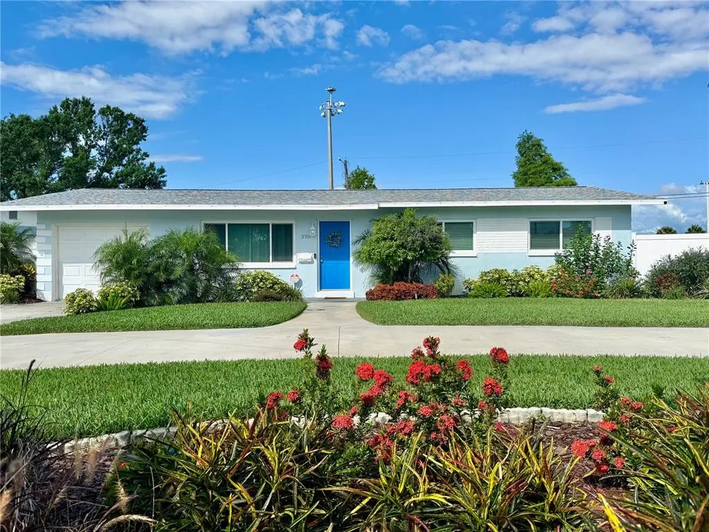 3701 Manatee Drive Se, ST PETERSBURG