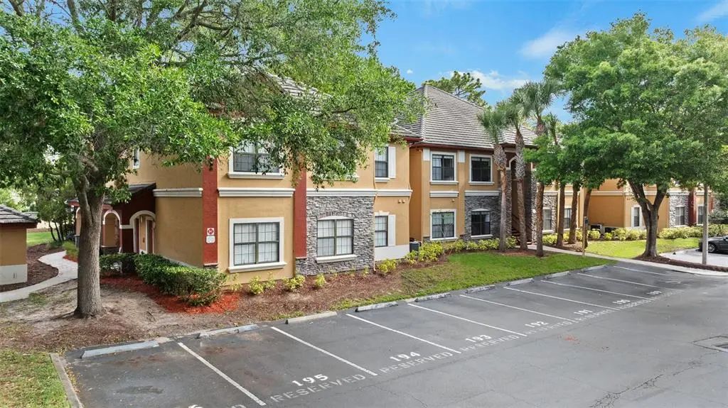 2141 Portofino Place 8-2826, PALM HARBOR