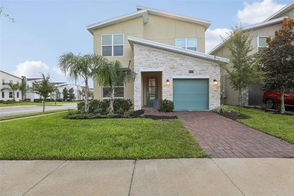 949 Leader Street, DAVENPORT
